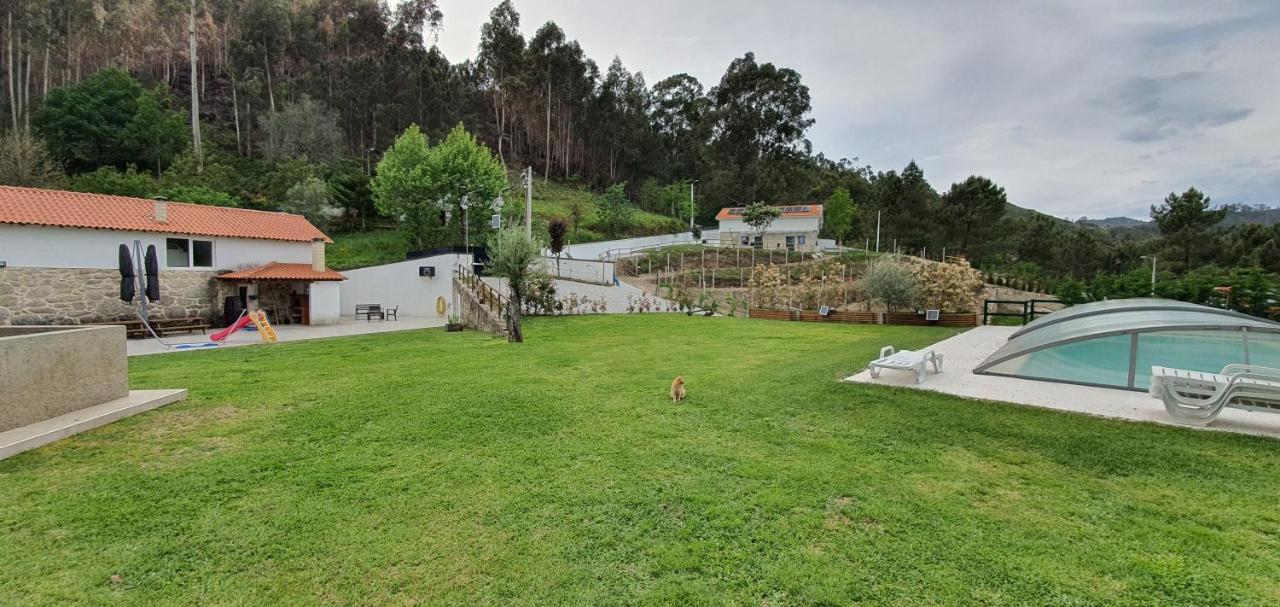 Villa Quinta Da Tormenta -14 Pessoas- Cabeceiras De Basto 2 Casas E Piscina Privada Extérieur photo
